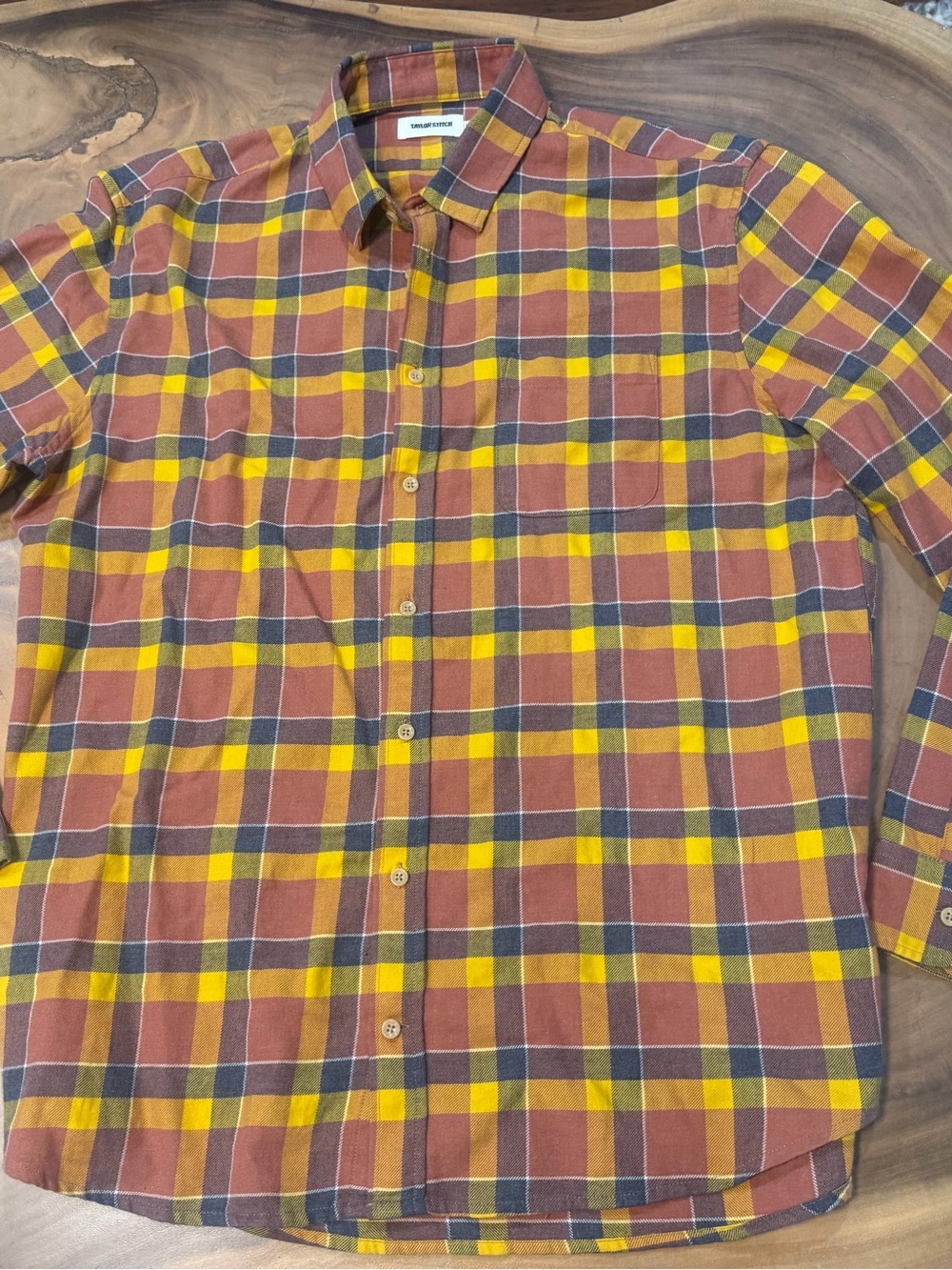 Taylor Stitch long sleeve button up shirt - size 46